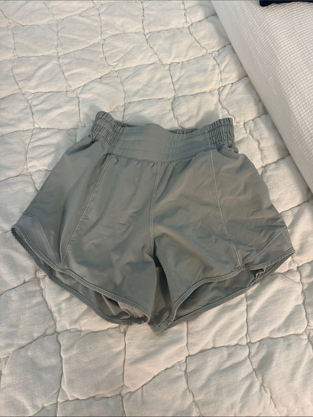 Lululemon Hotty hot shorts 4
